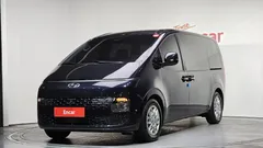 2023 Hyundai Staria 4WD Tourer 9-Seater — фото 1