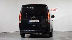 2023 Hyundai Staria 4WD Tourer 9-Seater — фото 4