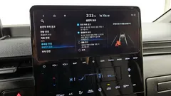 2023 Hyundai Staria 4WD Tourer 9-Seater — фото 18