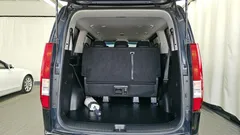 2023 Hyundai Staria 4WD Tourer 9-Seater — фото 20