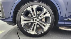 2022 Audi Q7 55 TFSI Quattro Premium — фото 5