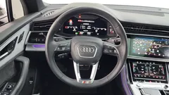 2022 Audi Q7 55 TFSI Quattro Premium — фото 17
