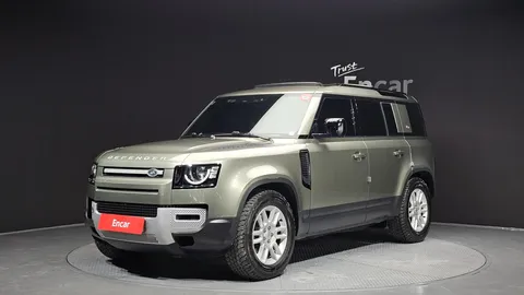 2022 Land Rover Defender 110 D250 S