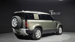 2022 Land Rover Defender 110 D250 S — фото 2