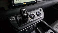 2022 Land Rover Defender 110 D250 S — фото 9