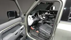2022 Land Rover Defender 110 D250 S — фото 10