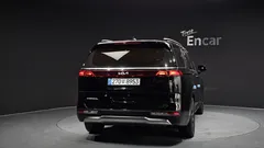 2023 Kia Carnival Diesel 9-Seater Noblesse — фото 4