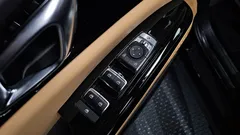 2023 Kia Carnival Diesel 9-Seater Noblesse — фото 12