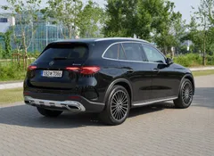 2023 Mercedes-Benz GLC-Class GLC300 4MATIC AMG Line — фото 2