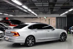2022 Volvo S90 B6 AWD Inscription — фото 6