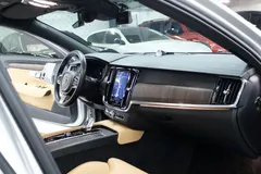 2022 Volvo S90 B6 AWD Inscription — фото 10