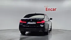 2023 BMW 5-Series 530i xDrive M Sport Package — фото 4