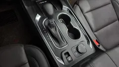2023 ChevroletGMDaewoo Traverse 3.6 AWD Hi Country, белый — фото 9