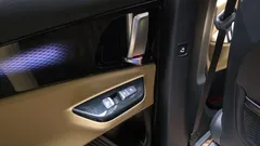 2023 Kia Carnival Diesel 7-Seater Signature — фото 18