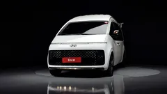 2023 Hyundai Staria 4WD Lounge 9-Seater — фото 3