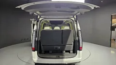 2023 Hyundai Staria 4WD Lounge 9-Seater — фото 20