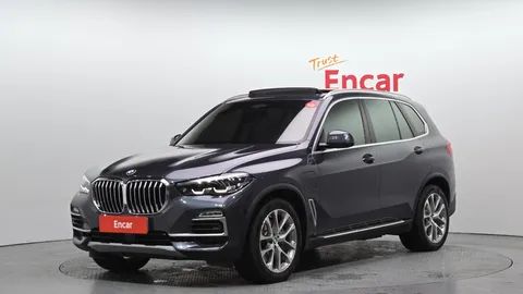 2021 BMW X5 xDrive 45e xLine