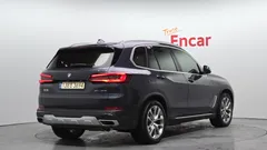 2021 BMW X5 xDrive 45e xLine, серый — фото 2