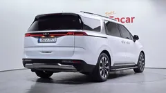 2022 Kia Carnival Diesel 7-Seater Signature — фото 2