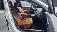 2023 BMW 7-Series 750e xDrive Design Pure Excellence — фото 10