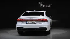 2022 Audi A7 55 TFSI Quattro Premium, белый — фото 4