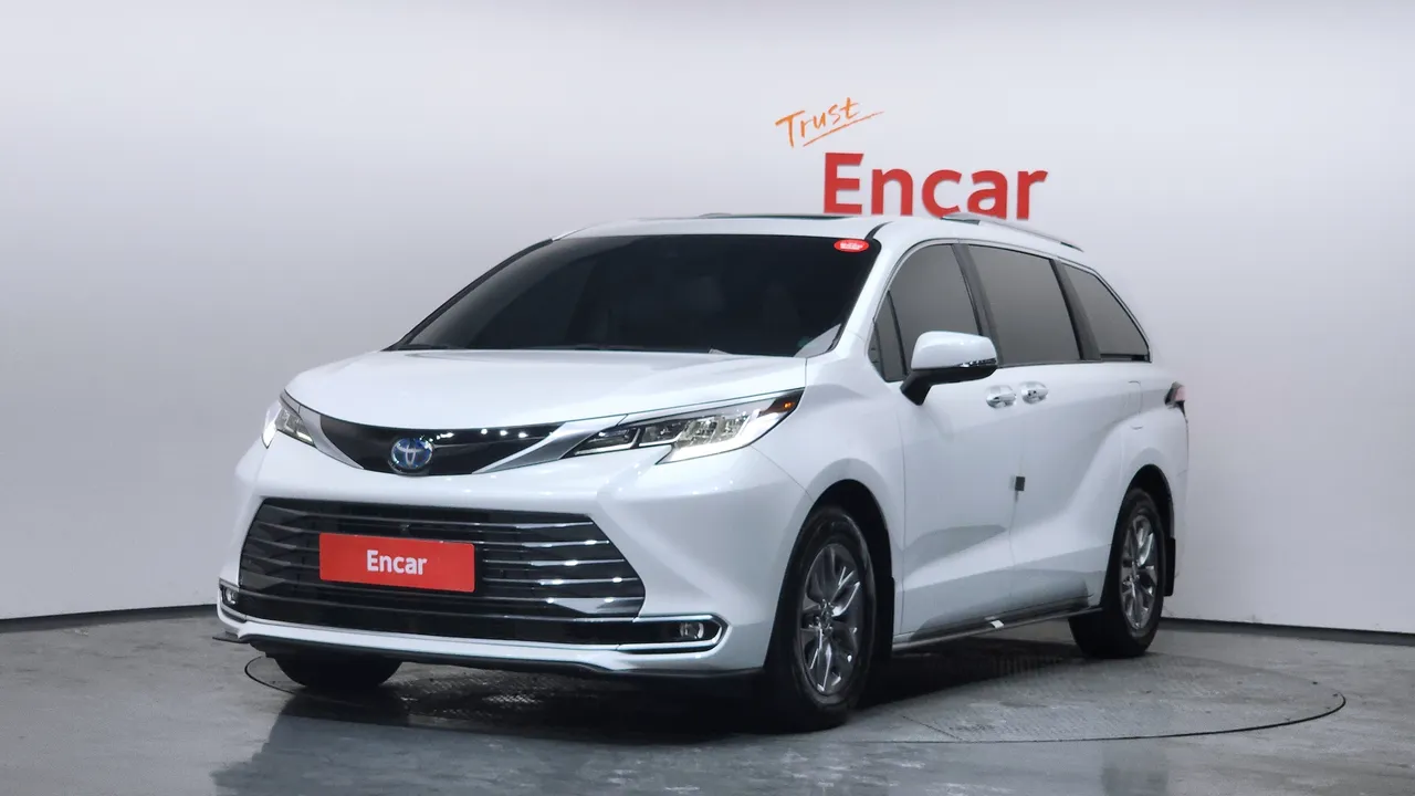 2023 Toyota Sienna 2.5 Hybrid AWD