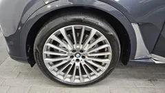 2022 BMW X7 xDrive 40d Design Pure Excellence 7-Seater — фото 5