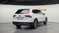 2022 Volkswagen Tiguan 2.0 TSI Prestige — фото 2
