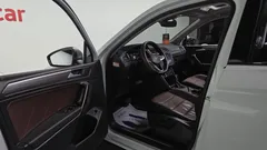 2022 Volkswagen Tiguan 2.0 TSI Prestige — фото 10