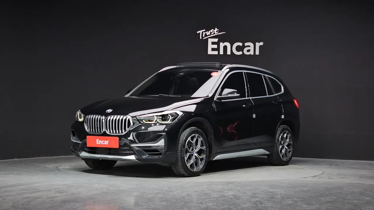 2021 BMW X1 xDrive 20i xLine