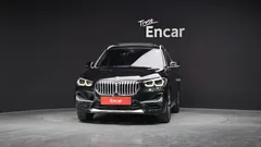 2021 BMW X1 xDrive 20i xLine, чёрный — фото 3