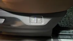 2023 Hyundai Staria 4WD Lounge 9-Seater — фото 19