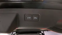 2023 Hyundai Staria 4WD Lounge 9-Seater — фото 20