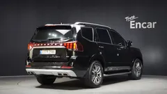 2023 Kia Mohave Diesel 3.0 4WD 6-Seater — фото 2