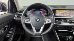 2022 BMW 3-Series 320i — фото 13