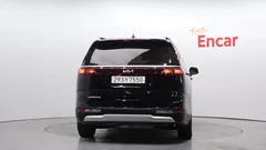 2023 Kia Carnival Diesel 9-Seater Prestige — фото 4