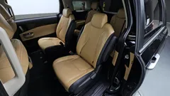 2023 Kia Carnival Diesel 9-Seater Prestige — фото 12