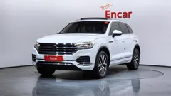 2023 Volkswagen Touareg 3.0 TDI Prestige, белый — фото 1
