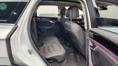 2023 Volkswagen Touareg 3.0 TDI Prestige, белый — фото 12