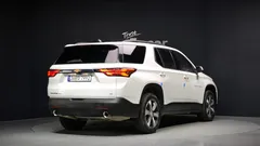 2023 ChevroletGMDaewoo Traverse 3.6 AWD LT Leather Premium — фото 2