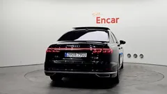 2021 Audi A8 55 TFSI Quattro LWB — фото 4