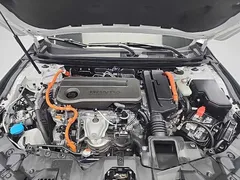 2023 Honda Accord 2.0 Hybrid Touring, белый — фото 5