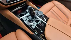 2023 BMW 5-Series 520i Luxury — фото 9