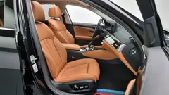 2023 BMW 5-Series 520i Luxury — фото 10