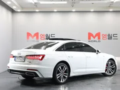 2021 Audi A6 45 TFSI Quattro Premium — фото 4