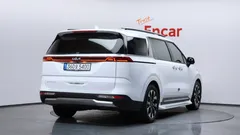 2022 Kia Carnival Diesel 7-Seater Signature — фото 2