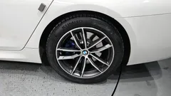 2022 BMW 5-Series 520i M Sport — фото 5
