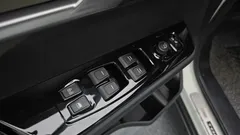 2023 SsangYong Torres Gasoline 1.5 4WD — фото 18