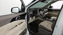 2024 Kia Canival Diesel 9-Seater Signature, белый — фото 11