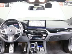 2023 BMW Gran Turismo 630i xDrive M Sport — фото 16